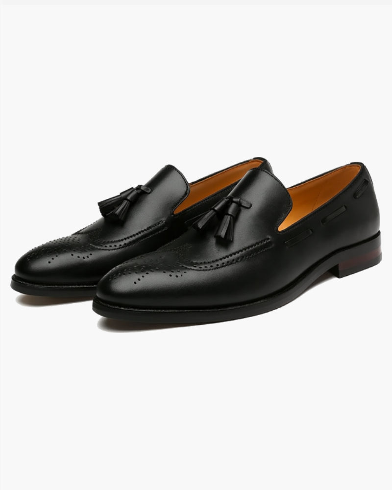 Mocassino da uomo in pelle con nappe